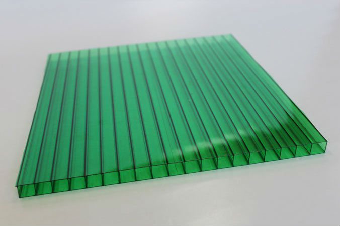Зеленый поликарбонат «Премиум» 4 мм